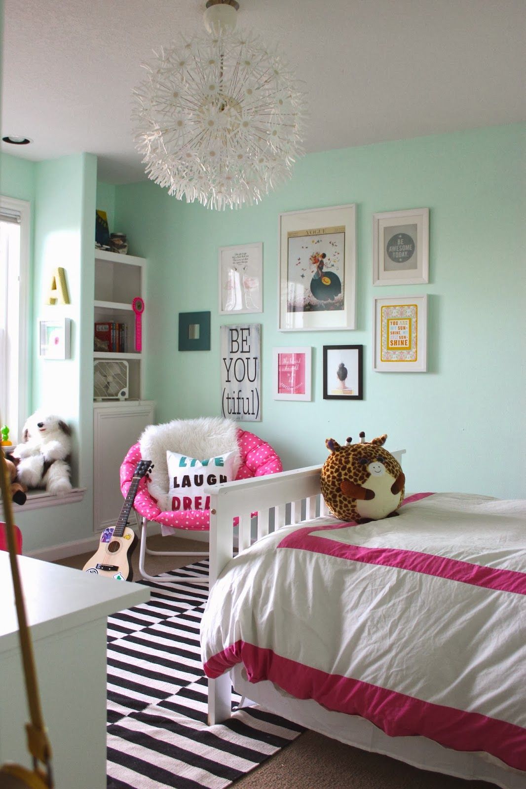 Fun Ideas For A Teenage Girls Bedroom Decor #16535 