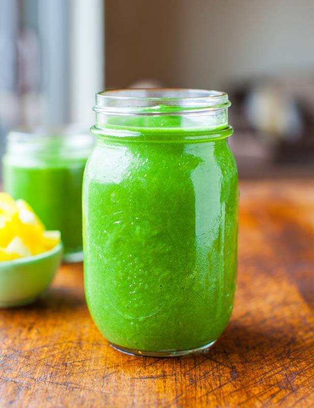 Tropical Green Smoothie 