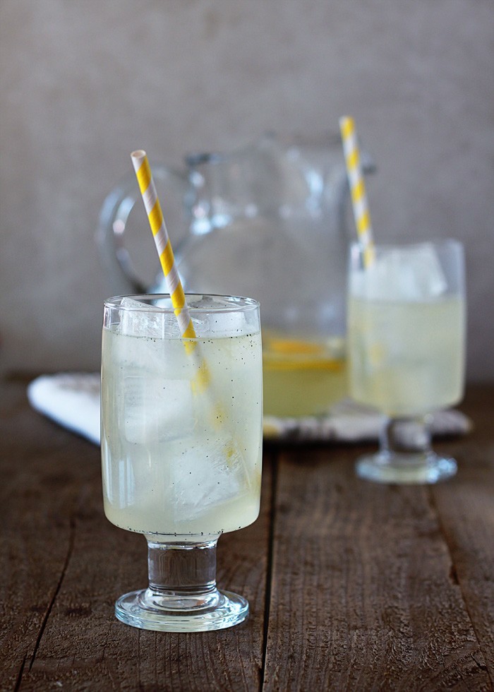 Vanilla bean lemonade