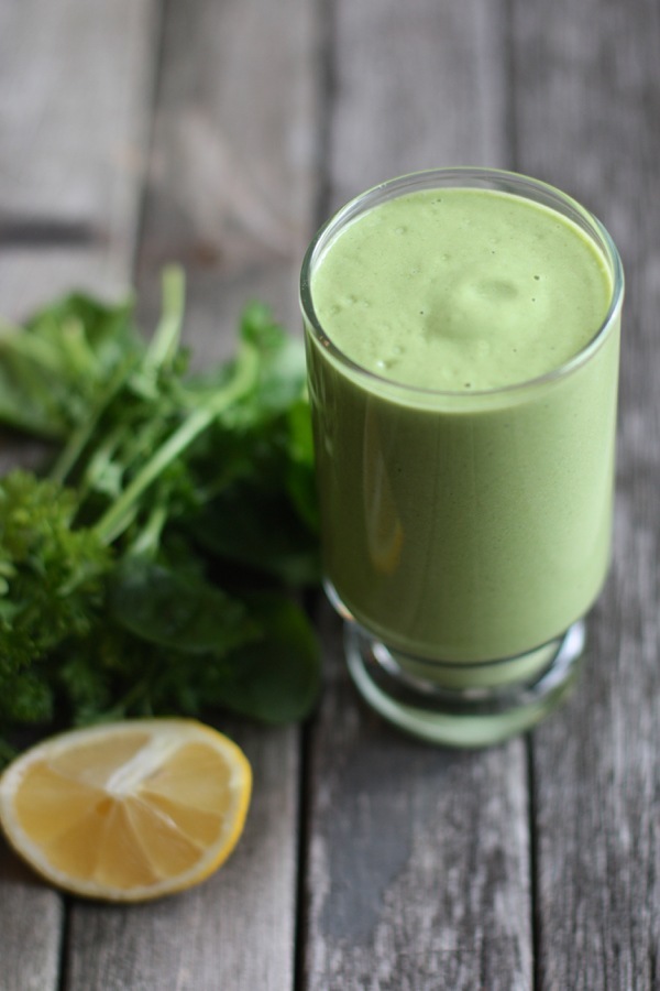 banana, pear, avocado and hempseed smoothie