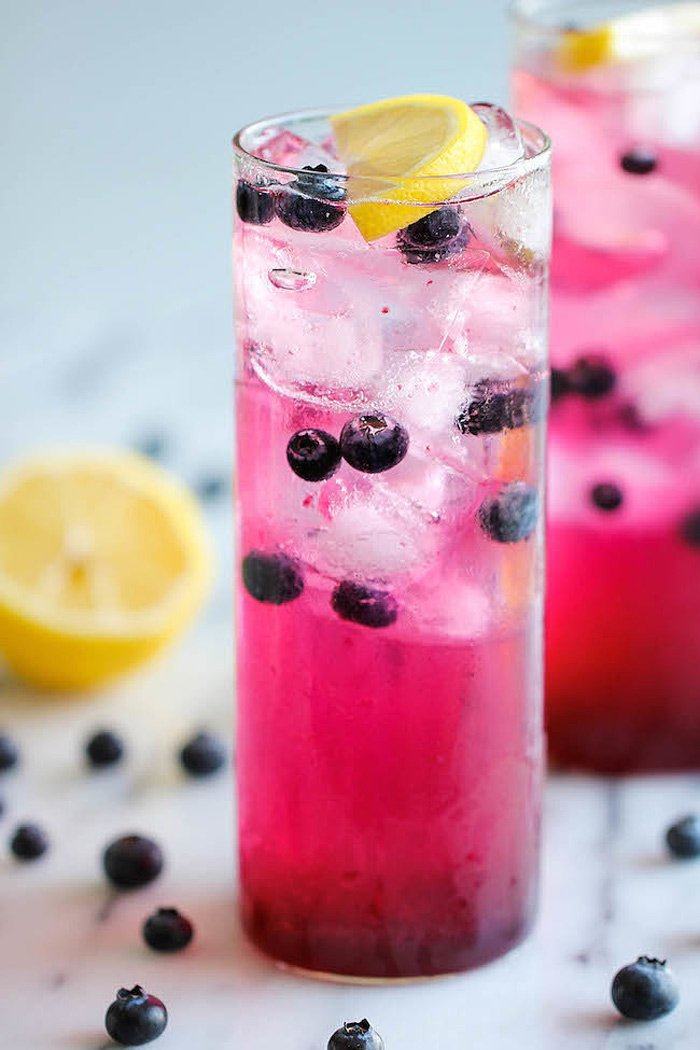 homemade blueberry lemonade