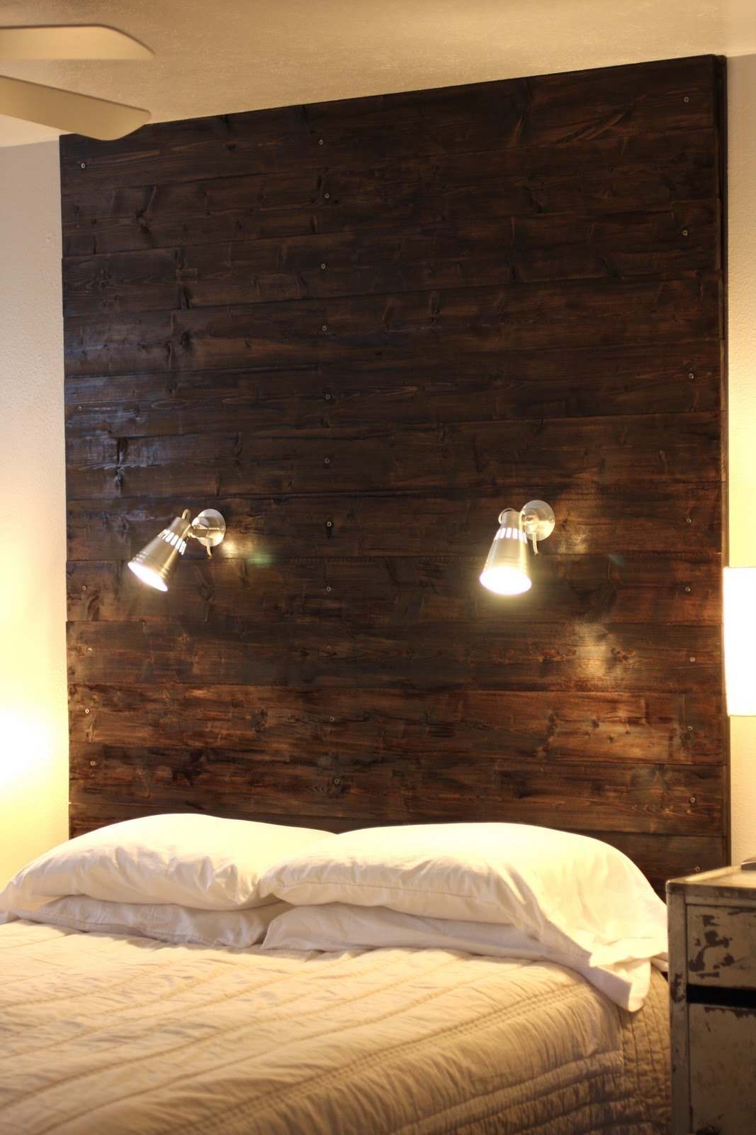 17 Cool DIY Headboard Ideas to Upgrade Your Bedroom | Homelovr