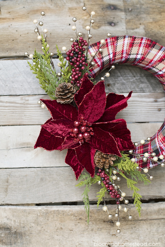 DIY Elegant Christmas Wreath