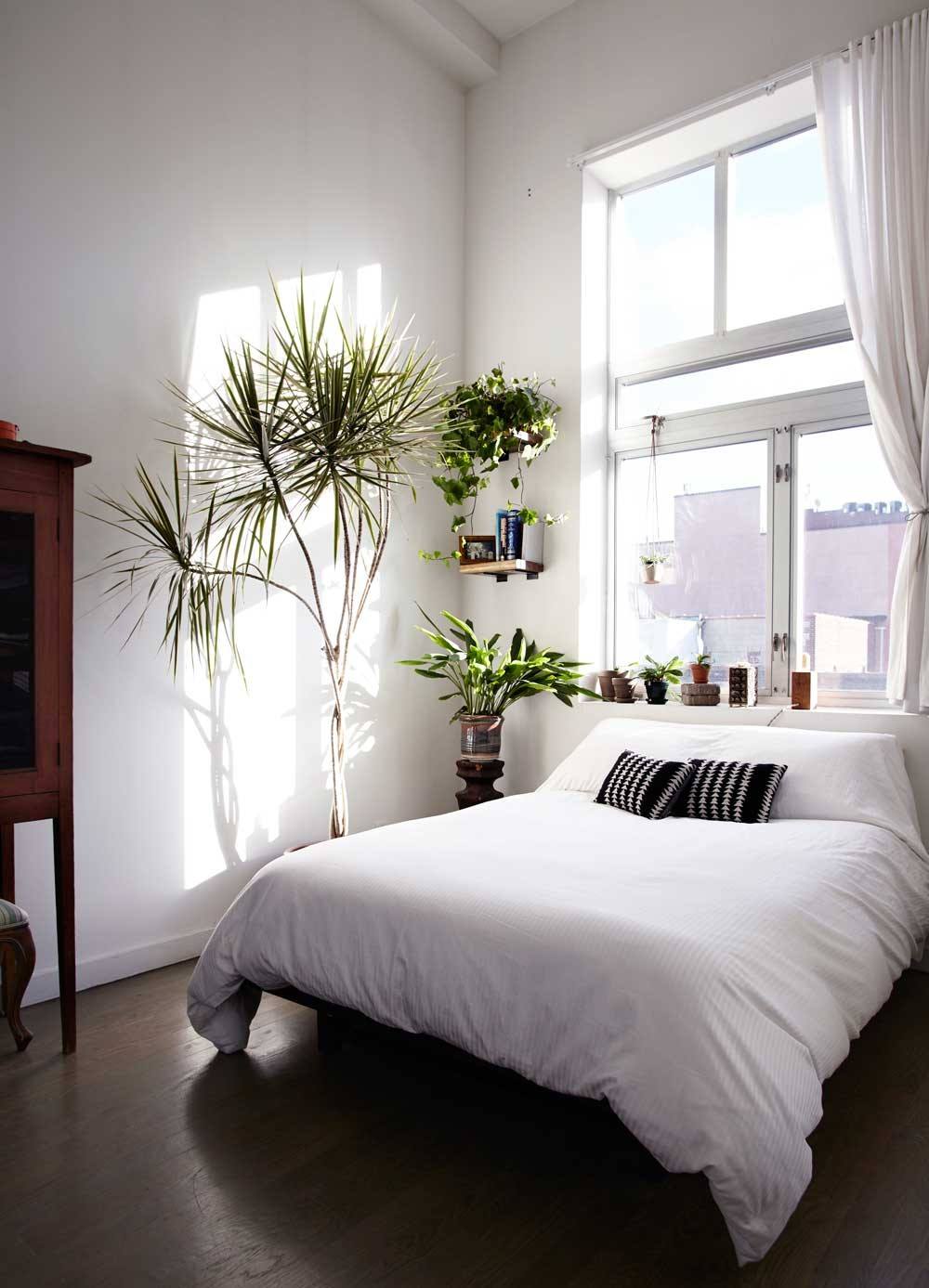 40 Minimalist Bedroom Ideas | Less is More | Homelovr