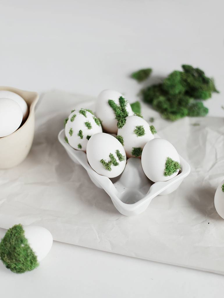 Mossy Easter Eggs