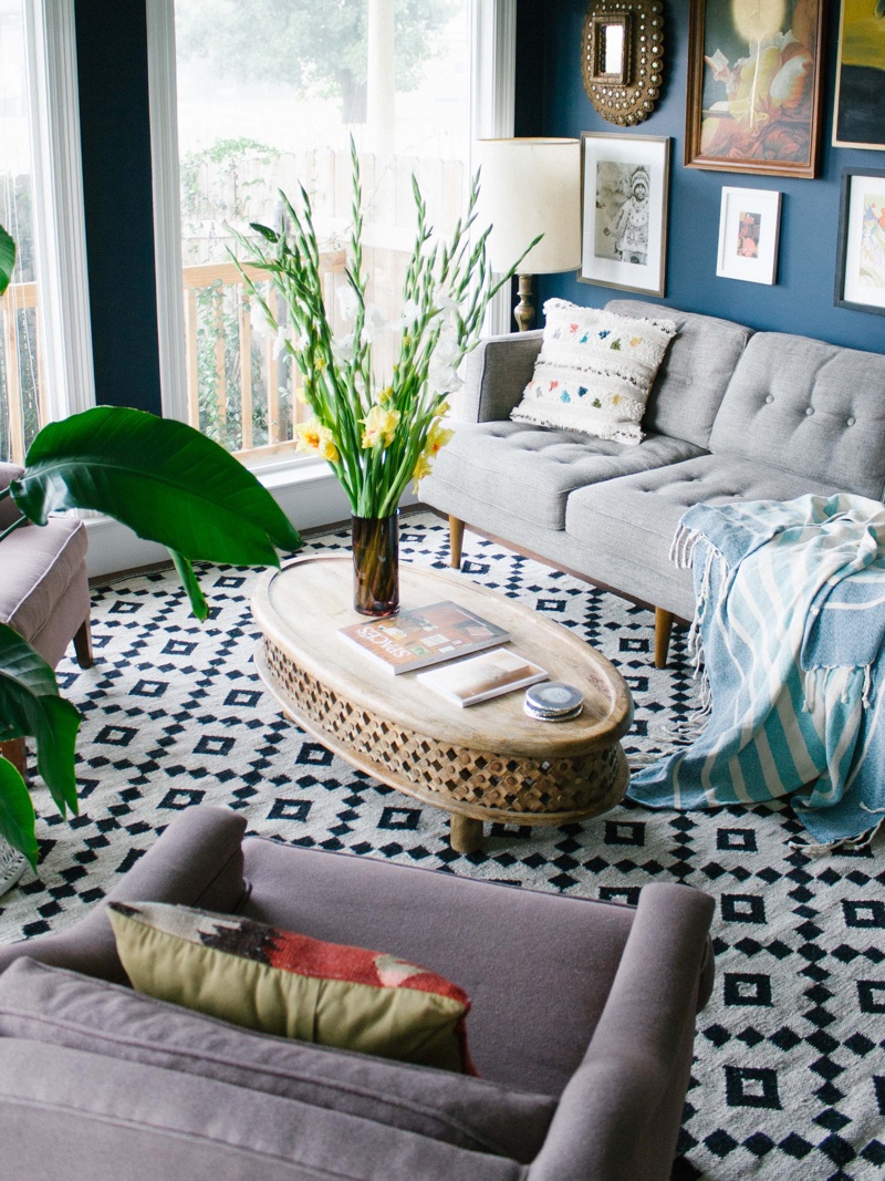 Black and White Rug in a Small Living Room