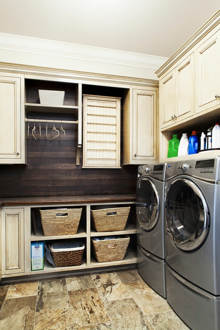 Reclaimed Wood Laundry Room