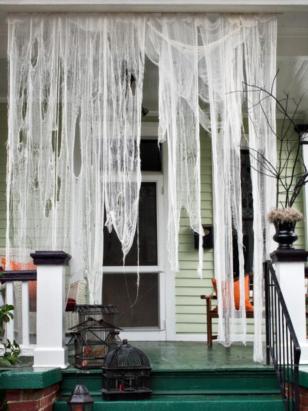 Ghostly Outdoor Draperies for Halloween