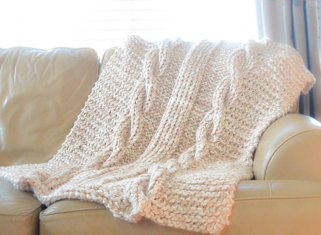 Endless Cables Chunky Knit Throw
