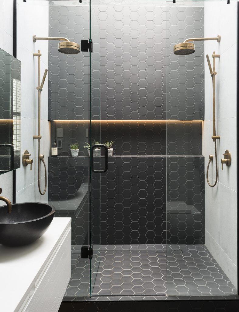 34 Shower Tile Ideas and Designs | Homelovr