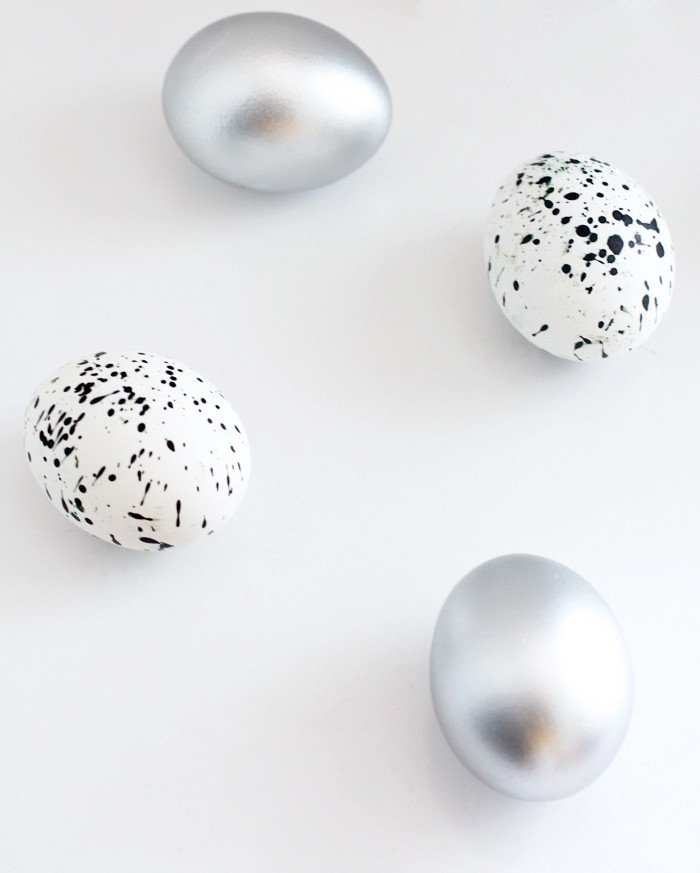 DIY Minimalistic Easter Eggs