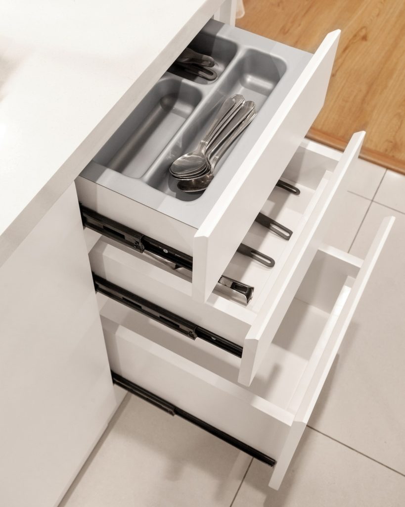 Selecting the Right Drawer Rails