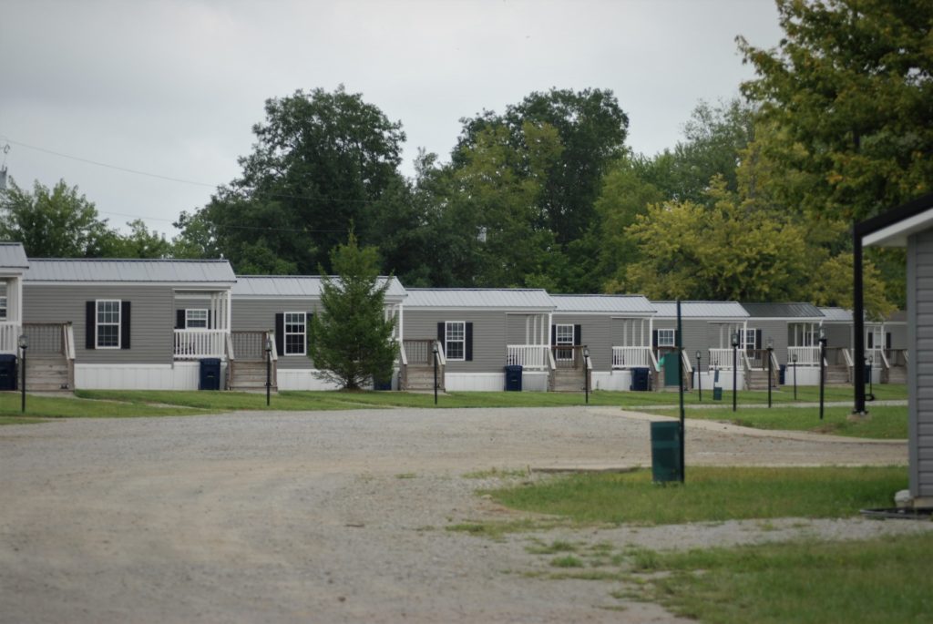Right Mobile Home Park