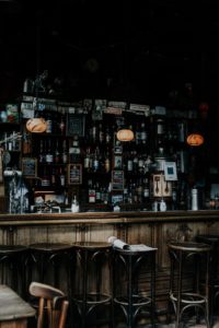 Build DIY Bar Stools With Backs