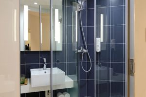 How to Detect and Repair a Leaky Shower