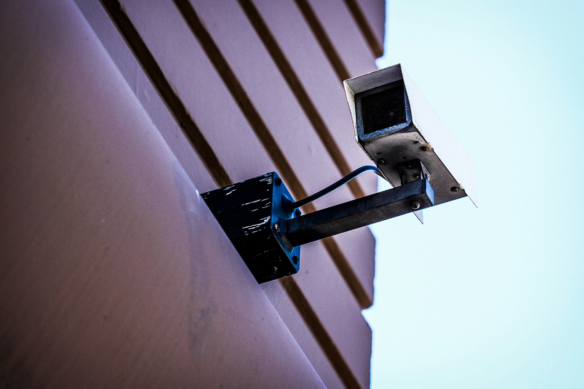 Essential Steps To Reinforce And Secure Your Residence