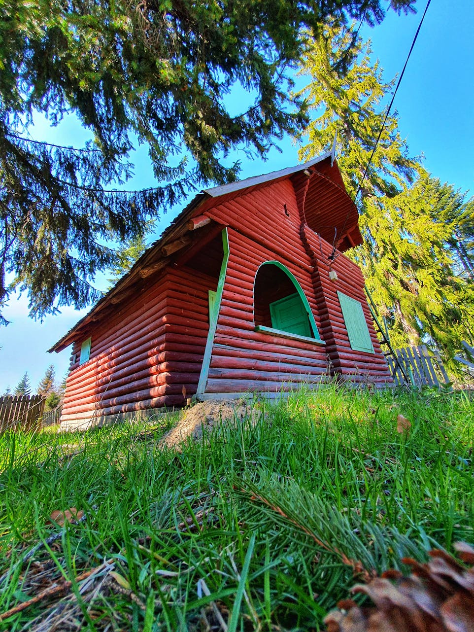 Elevate Your Backyard: A Guide to Choosing and Using Garden Log Cabins