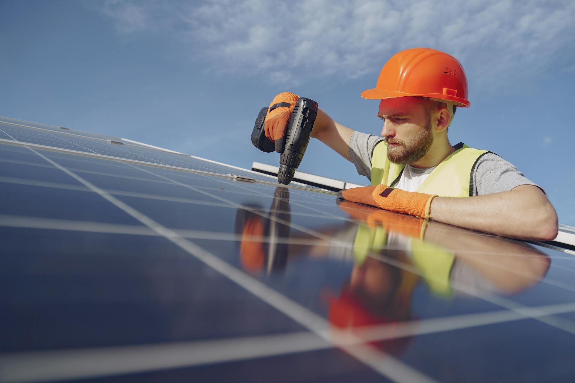 Step-by-Step Guide: Installing Backyard Solar Panels for Beginners