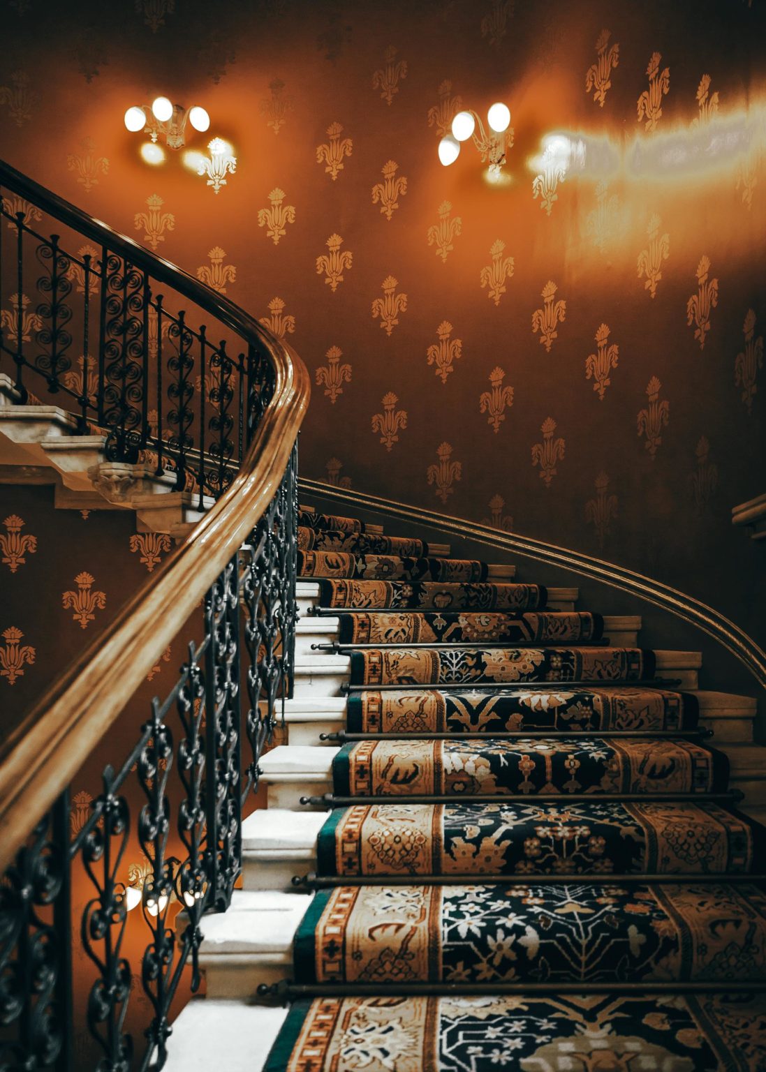 DIY Staircase Makeover Ideas | Homelovr